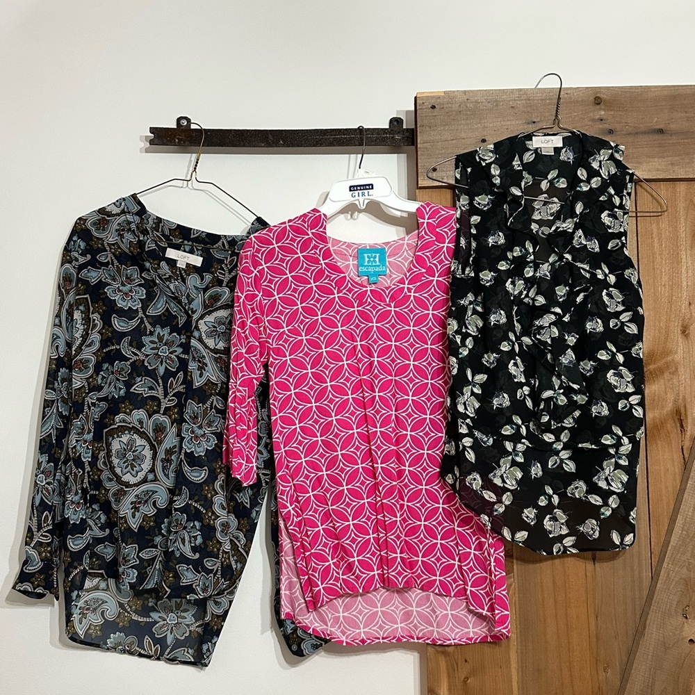 Bundle of shirts - XS